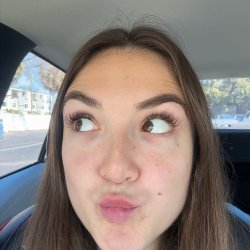 I accept compliments in cum shots