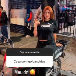 Patricinha sobe o morro só pra da pra traficante