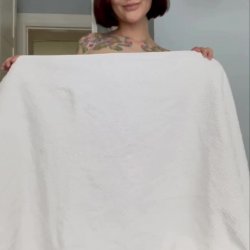 The uncensored me is waiting — come see on OF 😍