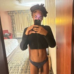 (Trans) Shemale ebony taking good dick