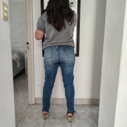 Casada culona se deja con el vecino bbc hacer masajes. Cuarentona infiel. Coroa safada