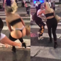 [Prank] Pantsing her PAWG friend in New York