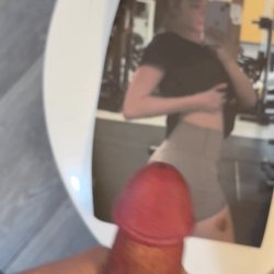 Tight Yoga Ass Cum Tribute (Request)