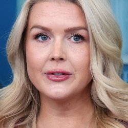 K.L- Pale Lipped MILF