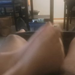 Footjob felt so good I couldn't hold it